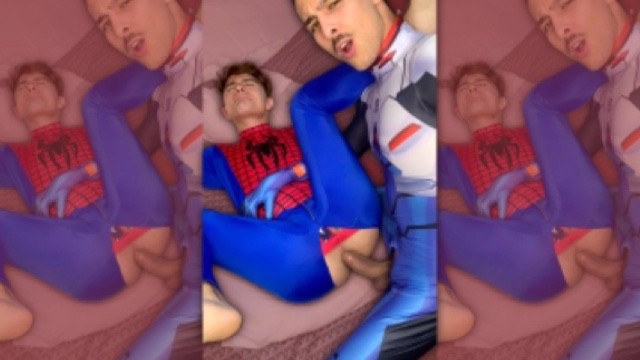 HUNGRY SPIDERBOTTOM TAKING A HUGE COCK