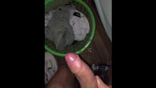 HUGE CUM SHOT . MASSIVE LOAD . NUTT ALL OVER . 10