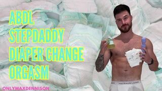 Abdl - stepdaddy diaper change orgasm