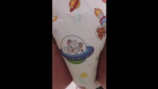 Zuerst mal pissen dann wischen so geil