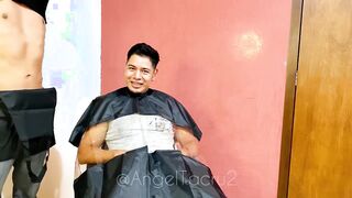 Barber Shop a domicilio termina siendo seducido