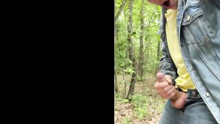 Cute Twunk Jerking Big Cock OUTDOORS