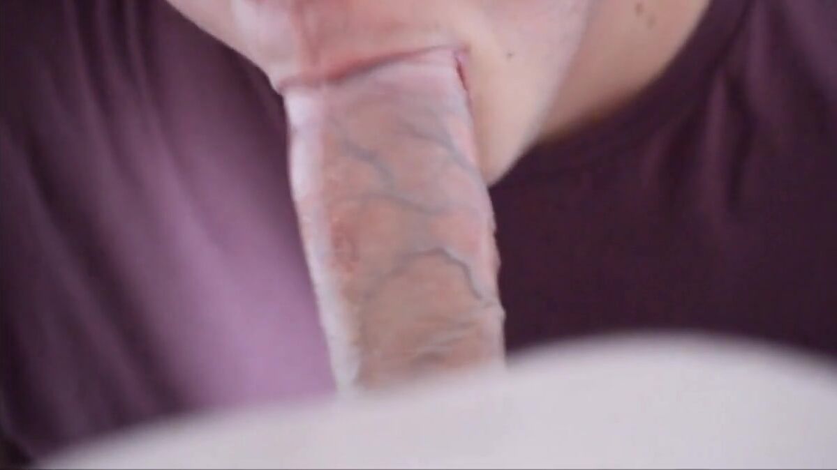 Poppers & Deep Throat: Big Cock Face Fuck