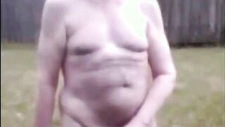 Naked Mature Men Outdoors on Cam