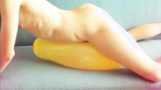 Twink Humps Yellow Balloon to Cum