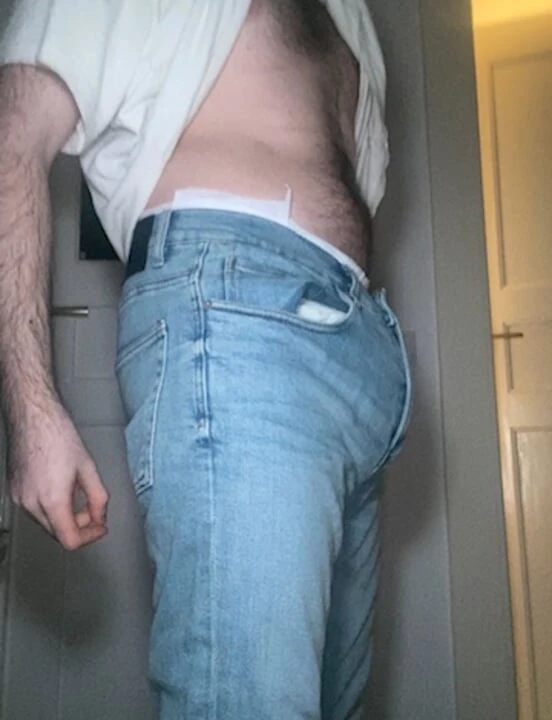 Young Twink have the Biggest nappy