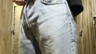 Nappy under the jeans