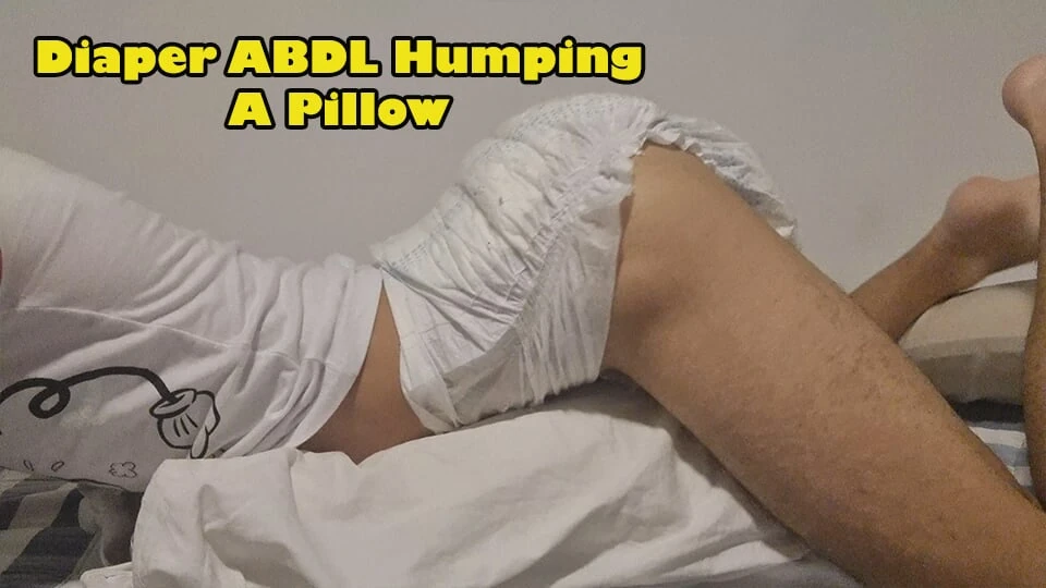 Nappy ABDL Twunk Humping A Pillow and showing his lovely feet
