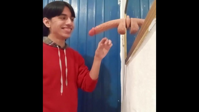 MI PRIMER DEEPTHROAT QUE VERGA