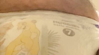 Flooding size 7 little movers nappy