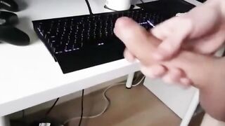 Uncut Cock Wank - So Geil Gewichst