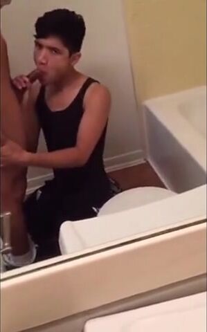 Asian Twinks Bareback in Bathroom