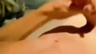 Twink Webcam Handjobs & Cumshots