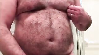 Big-Cock Daddy Bear Jacks Off