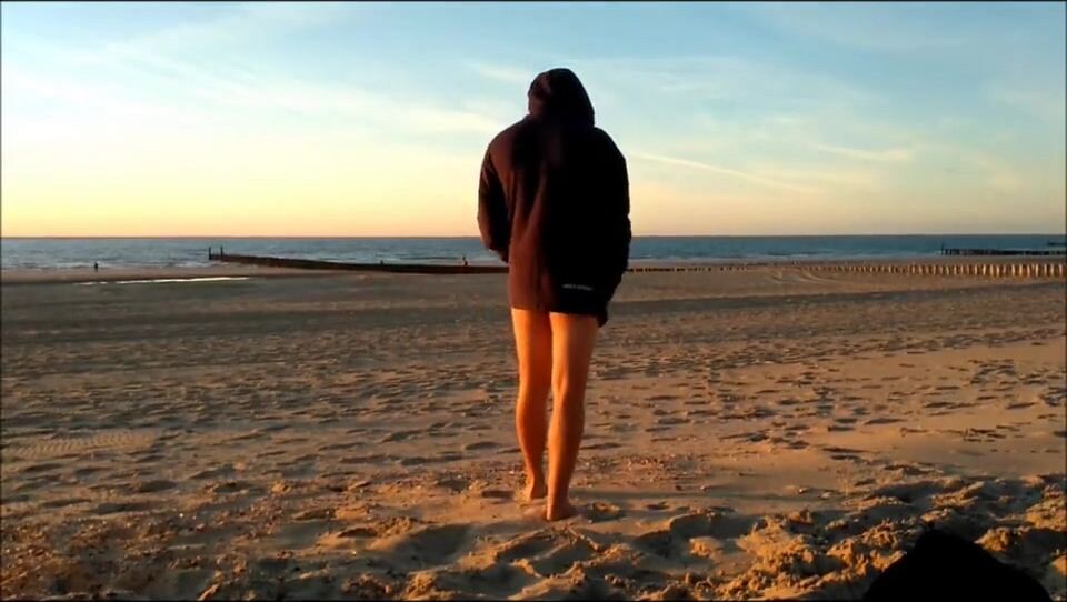 Nude Beach Twink Exposed Outdoors