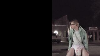 Wetting thick nappies in the street