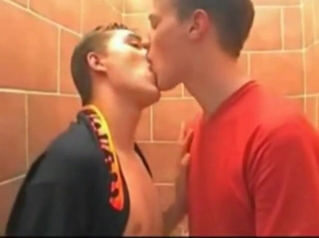 Twink Bareback Fun in the WC