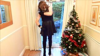 Christmas Wanking in Thigh-High Boots