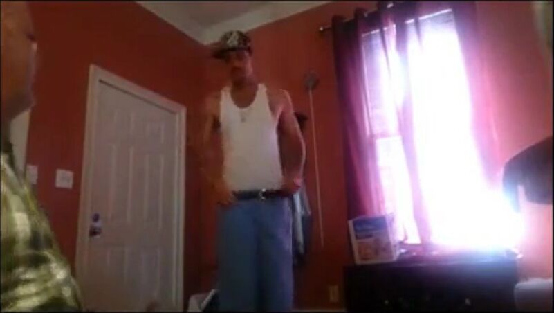 Tatted Hung Thug Breeds a Fat Bear Bareback