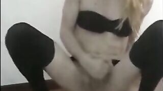 Cum with Crossdresser Bella
