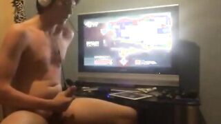Twink Plays Call of Duty and Cums