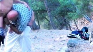 Amateur Bears in an Awesome 3-Way Cruising Adventure