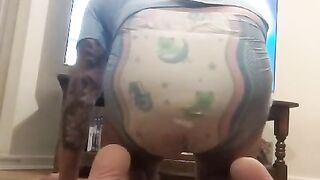 Hot guy poops his diaper
