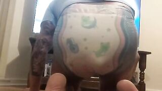 Hot guy poops his diaper