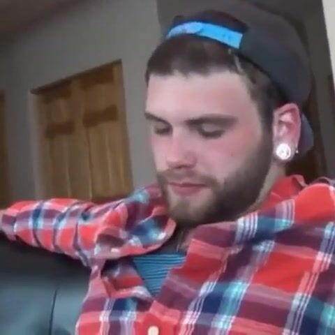 Straight Guy Gets Serviced by a Daddy