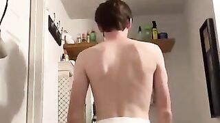 Bouncy diaper boy
