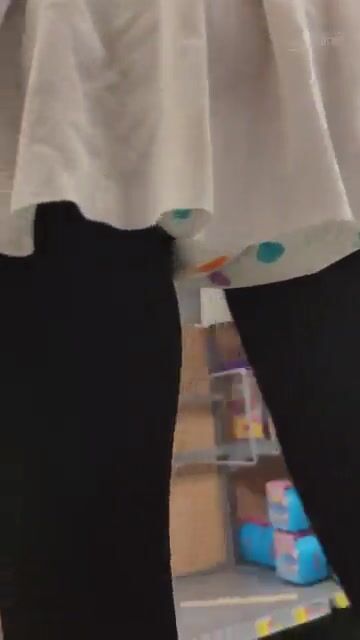 Diaper Shopping - video 2