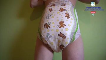 Smooth diaper boy poop and pee in full soggy thick diaper