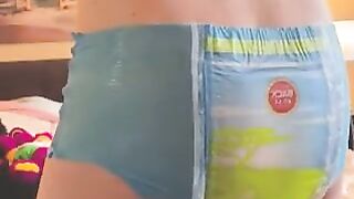 Pull ups diaper mess - video 2
