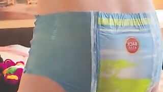 Pull ups diaper mess - video 2