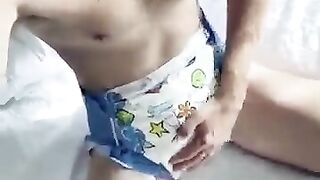DIaper Jerk off
