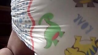 Diaperboy Messes His Diaper