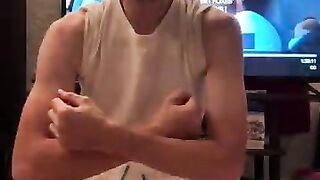 Flexing in diapers
