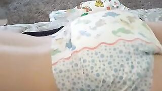 Hands free hump & cum in diaper