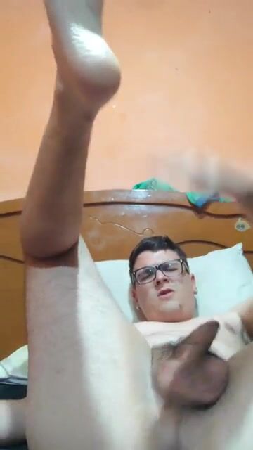 Latino otter faggot smacks his balls, shows ass 272627