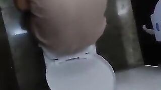 Latino shit mall