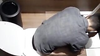Spy mall White big ass
