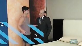 Latino Muscle Stud Barebacked By Hairy Turkish Daddy