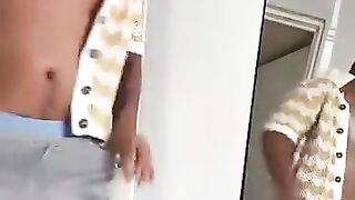Joven latino - video 2
