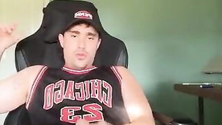Latino jerk - video 17