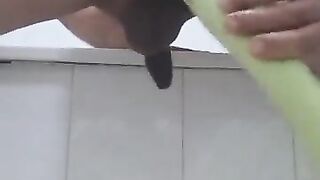 Sognando il cazzone di un cavallo