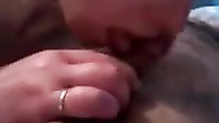 klaudia Gâterie à un ami