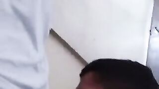 Sublime orgasmo dentro de un carnoso culo.
