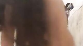 mi encanta que un hombre o una chica mi laman el culo