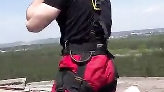 Un tipo con un gran bulto