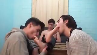 Gay Feet Worship - video 2